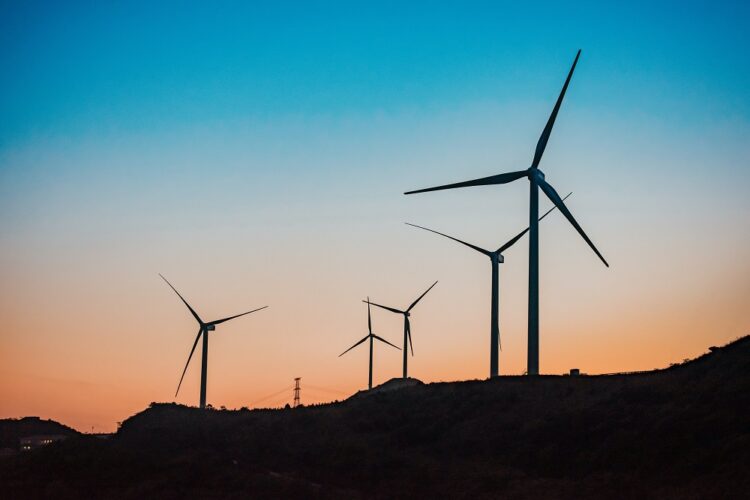 Türkiye could increase its annual wind energy capacity by 3,000 MW by making efficient use of its financial, engineering, and manufacturing resources.